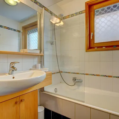 La Ploche 1 Apartment